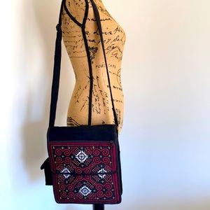 Fabric Travel Organizer Crossbody Bag Black Purse